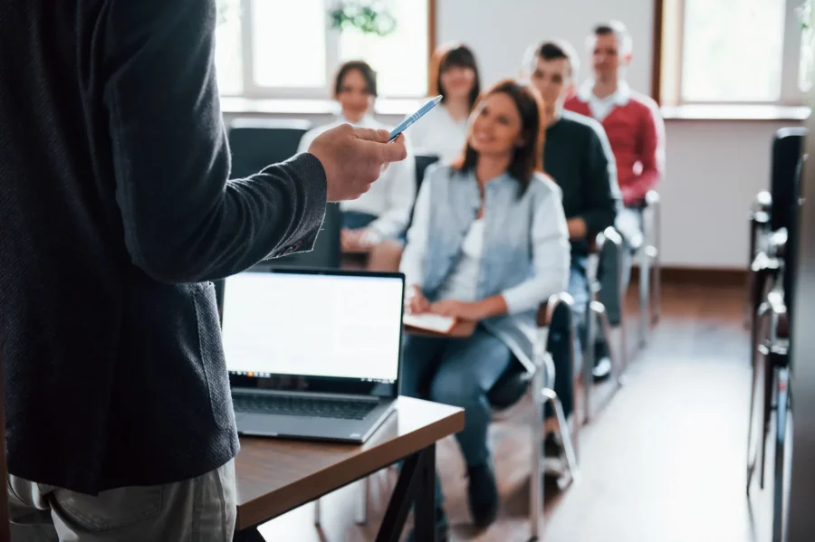 Cara mengembangkan bisnis pendidikan