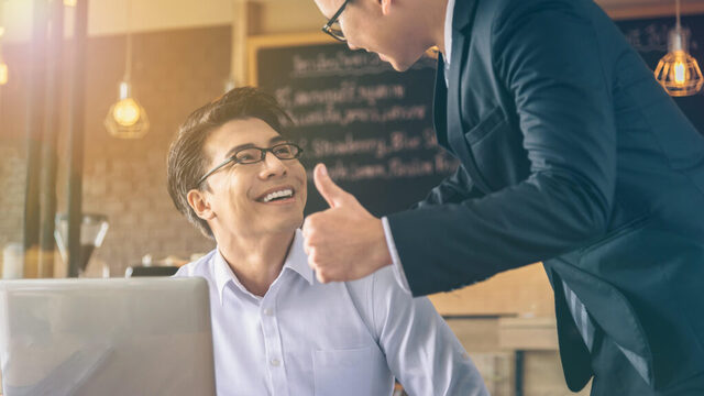 Membangun Reputasi Bisnis Edukasi