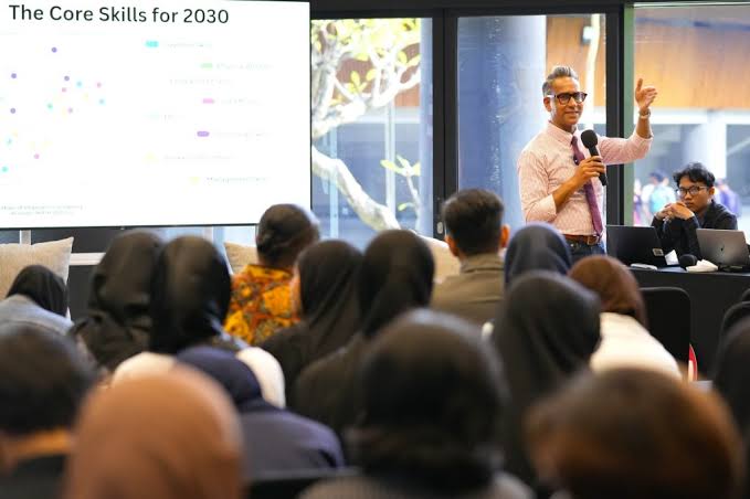 Pendidikan Bisnis Berkelanjutan